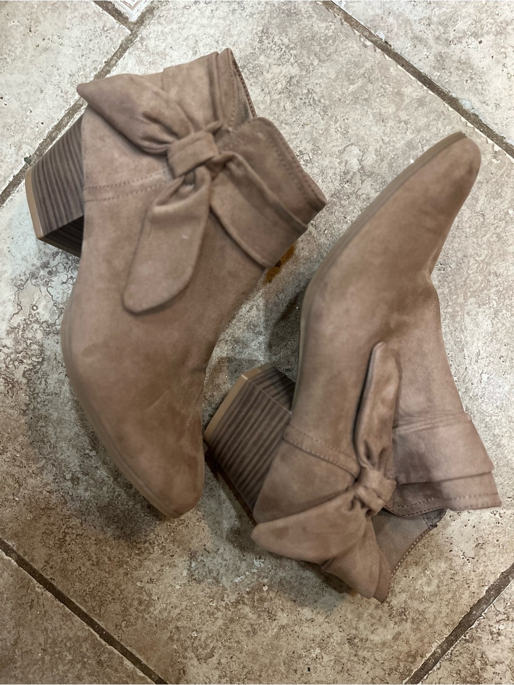 Old Navy Taupe Suede Bow Ankle Booties